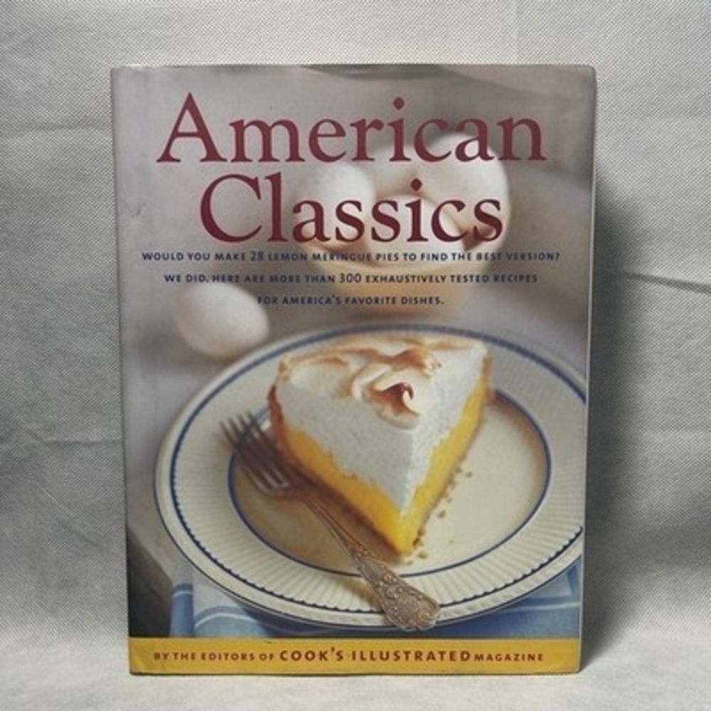 American Classics IACP Award 300+ Favorite American Recipes Cookbook 432 Pgs VG